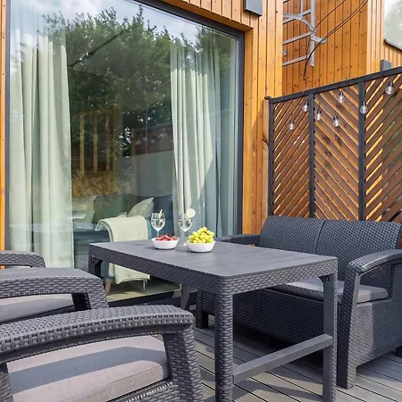 別荘 Parzybutowka Nowoczesny Dom Z Tarasem I Klimatyzacja By Renters *